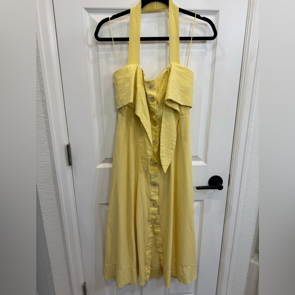 ASTR the label “Katherine” midi dress in yellow - Picture 3 of 6
